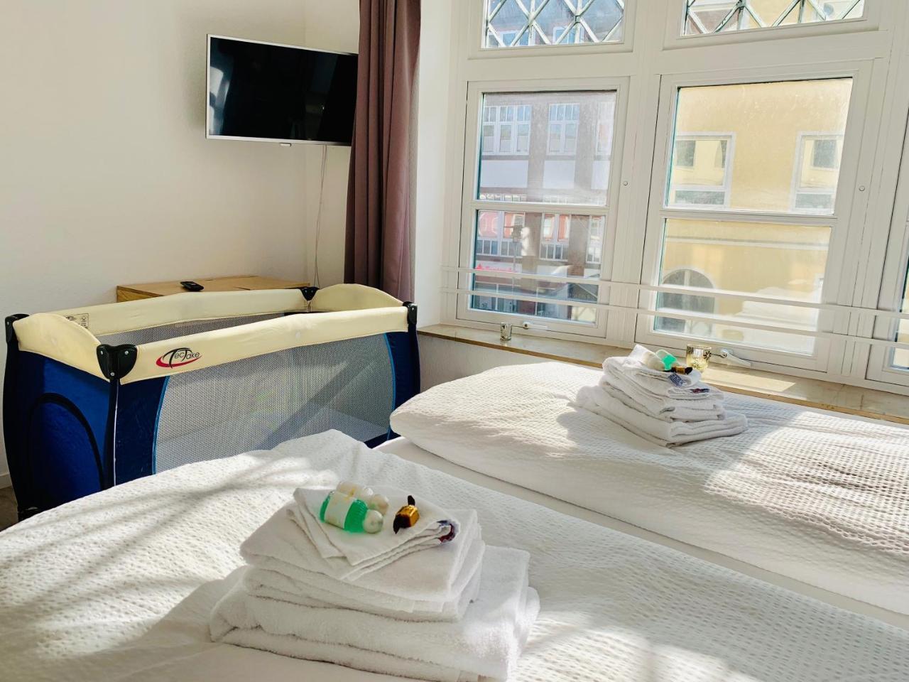 Fewo1846 - Atrium - Luxurioese Wohnung Mit 3 Schlafzimmern Und Balkon Im Stadtzentrum Flensburgo Exterior foto